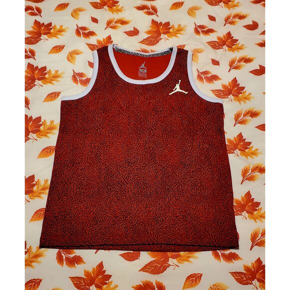 NEW WITH OUT TAGS BOYS JORDAN TANK - Picture 1 of 4